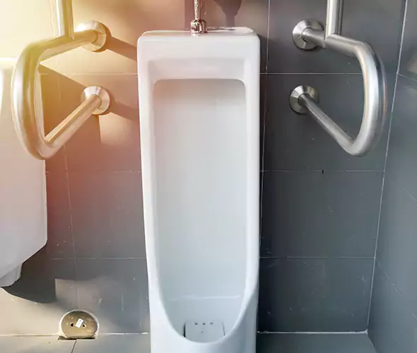Expert Urinal Installation in Homestead, FL: Schedule Reliable Plumbing Services with Us